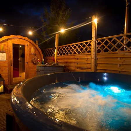 Bajeczny Dworek Karwia