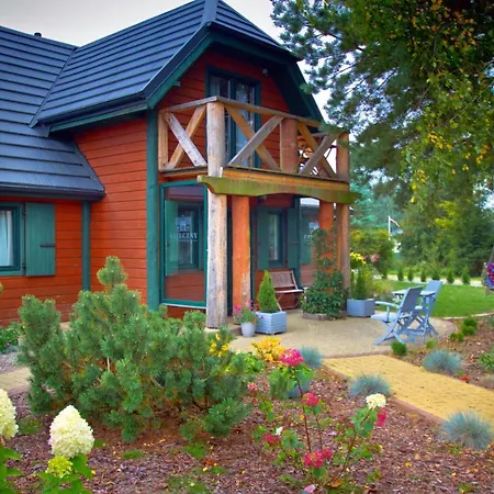 Bajeczny Dworek Chalet Karwia