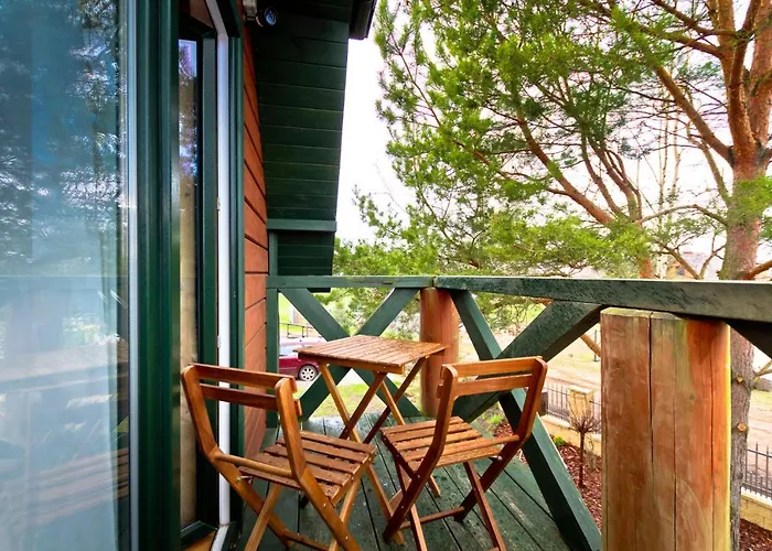 Bajeczny Dworek * Карвиа