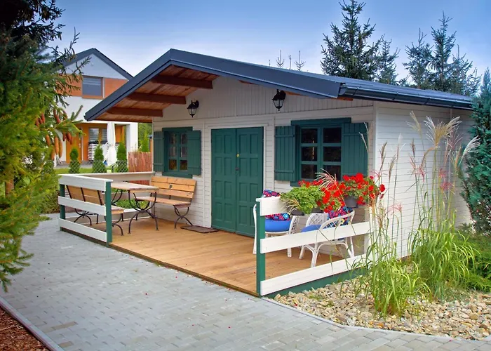 Bajeczny Dworek Карвиа